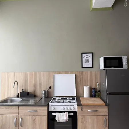 Charming Fully-equipped In Apartment Liege